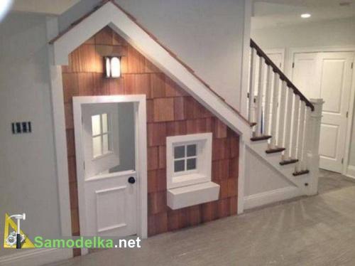домик шкаф под лестницей