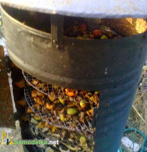 самодельная сушилка для фруктов в работе самодельная сушилка для фруктов в работе