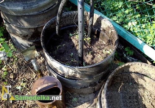 Покрышки и вентиляционные трубы и куча готова