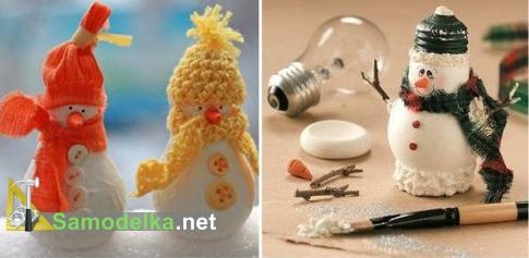 снеговики из лампочек