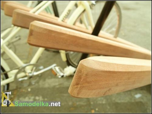 самодельная парковка-расческа для велосипедов