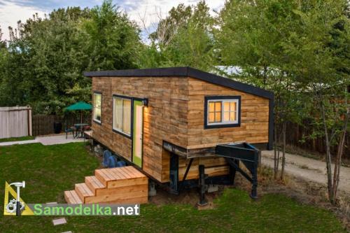 самодельный дом на колесах из прицепа внешний вид