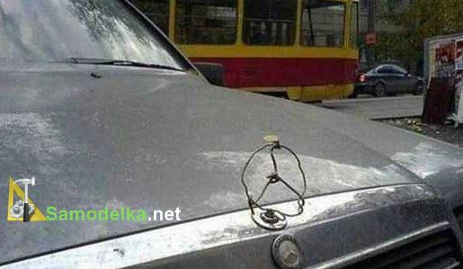 как заменить звезду мерседеса на машине