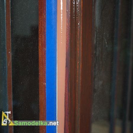 Герметик нанесен и размазан Герметик нанесен и размазан