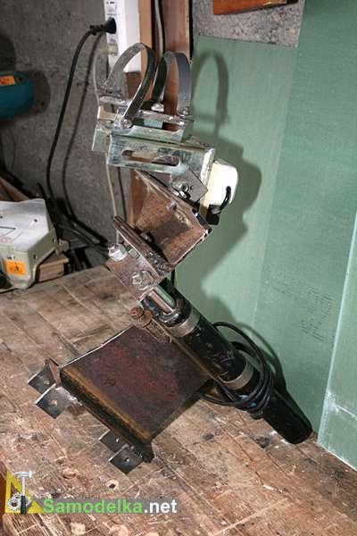 Торцовочная пила с протяжкой своими руками - полностью разобрана Торцовочная пила с протяжкой своими руками - полностью разобрана