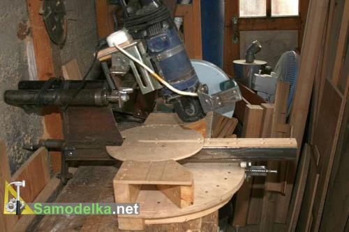 Торцовочная пила с протяжкой вид 2 Торцовочная пила с протяжкой вид 2